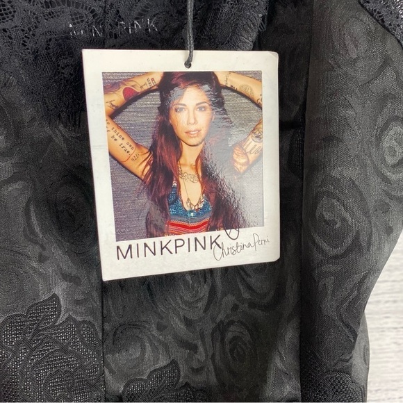 Minkpink NWT Black Satin Romper With Lace Detail Size Large - Picture 7 of 8